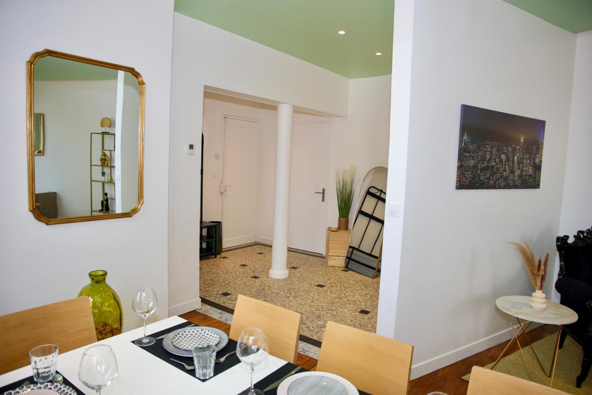 Au Coeur Du Boulingrin Apartment Reims Exterior photo
